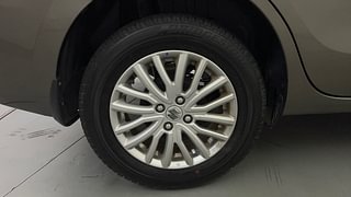 Used 2021 Maruti Suzuki Dzire ZXI AMT Petrol Automatic tyres RIGHT REAR TYRE RIM VIEW