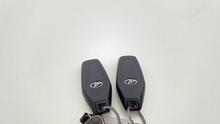 Used 2018 Mahindra XUV500 [2017-2021] W9 AT Diesel Automatic extra CAR KEY VIEW