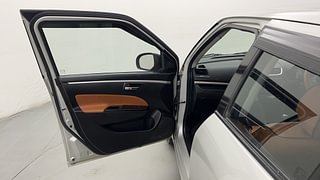 Used 2016 Maruti Suzuki Swift [2011-2017] ZXi Petrol Manual interior LEFT FRONT DOOR OPEN VIEW