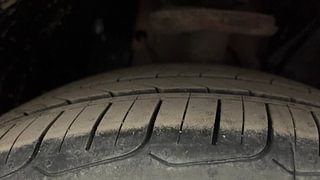 Used 2020 Tata Altroz XZ 1.2 Petrol Manual tyres RIGHT FRONT TYRE TREAD VIEW