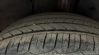 Used 2020 Tata Altroz XZ 1.2 Petrol Manual tyres LEFT REAR TYRE TREAD VIEW