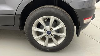 Used 2020 Ford EcoSport [2017-2021] Titanium 1.5L TDCi Diesel Manual tyres LEFT REAR TYRE RIM VIEW