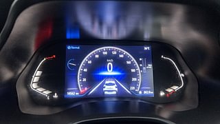 Used 2022 Renault Kiger RXZ 1.0 Turbo MT Petrol Manual interior CLUSTERMETER VIEW