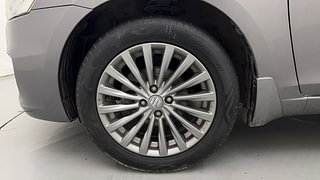 Used 2017 maruti-suzuki Ciaz Alpha Petrol AT Petrol Automatic tyres LEFT FRONT TYRE RIM VIEW