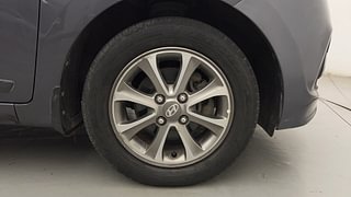 Used 2015 Hyundai Grand i10 [2013-2017] Asta 1.2 Kappa VTVT (O) Petrol Manual tyres RIGHT FRONT TYRE RIM VIEW