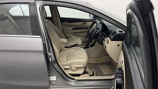 Used 2017 maruti-suzuki Ciaz Alpha Petrol AT Petrol Automatic interior RIGHT SIDE FRONT DOOR CABIN VIEW