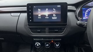 Used 2022 Renault Kiger RXZ 1.0 Turbo MT Petrol Manual interior MUSIC SYSTEM & AC CONTROL VIEW