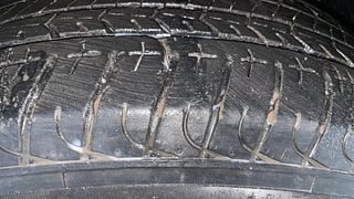 Used 2016 Mahindra XUV500 [2015-2018] W8 Diesel Manual tyres RIGHT FRONT TYRE TREAD VIEW