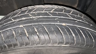 Used 2022 Renault Kiger RXZ 1.0 Turbo MT Petrol Manual tyres RIGHT REAR TYRE TREAD VIEW