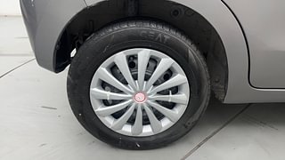 Used 2017 Maruti Suzuki Celerio VXI AMT Petrol Automatic tyres RIGHT REAR TYRE RIM VIEW