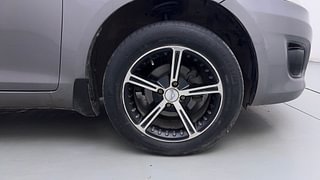 Used 2012 Maruti Suzuki Swift Dzire VXI Petrol Manual tyres RIGHT FRONT TYRE RIM VIEW