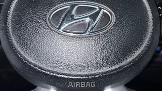 Used 2022 Hyundai Alcazar Platinum (O) 7 STR 1.5 Diesel AT Diesel Automatic top_features Airbags