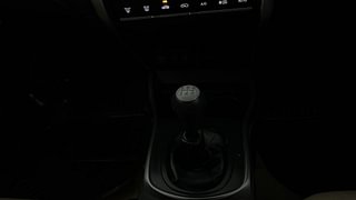 Used 2014 Honda City [2014-2017] V Petrol Manual interior GEAR  KNOB VIEW