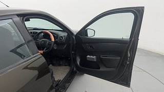 Used 2019 Renault Kwid [2015-2019] RXL Petrol Manual interior RIGHT FRONT DOOR OPEN VIEW