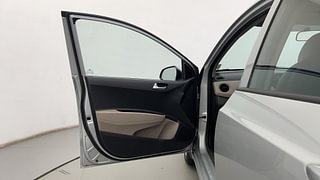 Used 2019 Hyundai Grand i10 [2017-2020] Sportz 1.2 Kappa VTVT CNG (Outside Fitted) Petrol+cng Manual interior LEFT FRONT DOOR OPEN VIEW