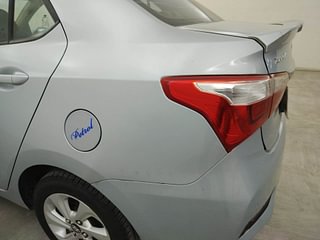 Used 2019 Hyundai Xcent [2017-2019] SX Petrol Petrol Manual dents MINOR SCRATCH