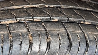 Used 2021 maruti-suzuki S-Presso VXI Plus Petrol Manual tyres RIGHT FRONT TYRE TREAD VIEW