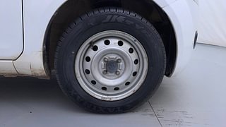 Used 2011 Maruti Suzuki Ritz [2009-2012] Lxi Petrol Manual tyres RIGHT FRONT TYRE RIM VIEW