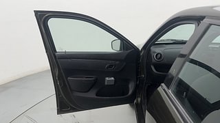 Used 2019 Renault Kwid [2015-2019] RXL Petrol Manual interior LEFT FRONT DOOR OPEN VIEW