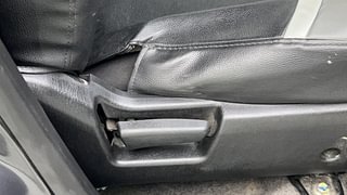 Used 2021 Maruti Suzuki Alto 800 [2019-2022] LXI Petrol Manual top_features Seat adjustment