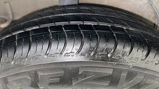 Used 2018 Maruti Suzuki Celerio VXI (O) CNG Petrol+cng Manual tyres RIGHT REAR TYRE TREAD VIEW