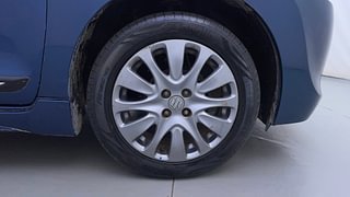 Used 2017 Maruti Suzuki Baleno [2015-2019] Alpha Diesel Diesel Manual tyres RIGHT FRONT TYRE RIM VIEW