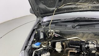 Used 2021 Maruti Suzuki Alto 800 [2019-2022] LXI Petrol Manual engine ENGINE RIGHT SIDE HINGE & APRON VIEW