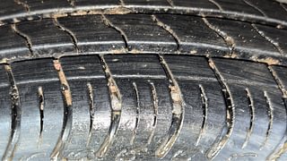 Used 2021 maruti-suzuki S-Presso VXI Plus Petrol Manual tyres RIGHT REAR TYRE TREAD VIEW