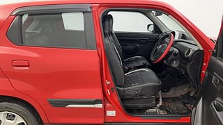 Used 2021 maruti-suzuki S-Presso VXI Plus Petrol Manual interior RIGHT SIDE FRONT DOOR CABIN VIEW