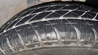 Used 2019 Renault Triber RXT Petrol Manual tyres RIGHT FRONT TYRE TREAD VIEW