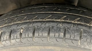 Used 2017 Renault Kwid [2015-2019] 1.0 RXT AMT Opt Petrol Automatic tyres LEFT REAR TYRE TREAD VIEW