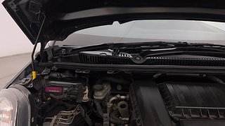 Used 2018 Tata Nexon [2017-2020] XZ Plus Diesel Diesel Manual engine ENGINE RIGHT SIDE HINGE & APRON VIEW