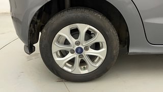 Used 2016 Ford Figo [2015-2019] Titanium1.5 TDCi Diesel Manual tyres RIGHT REAR TYRE RIM VIEW