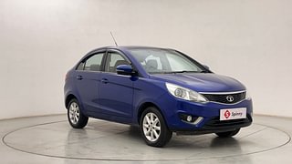 Used 2017 Tata Zest [2014-2019] XT Petrol Petrol Manual exterior RIGHT FRONT CORNER VIEW