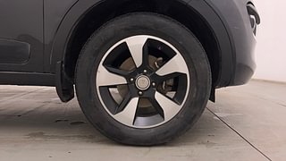 Used 2018 Tata Nexon [2017-2020] XZ Plus Diesel Diesel Manual tyres RIGHT FRONT TYRE RIM VIEW