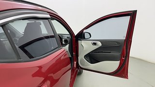 Used 2022 Hyundai Grand i10 Nios Sportz 1.2 Kappa VTVT CNG Petrol+cng Manual interior RIGHT FRONT DOOR OPEN VIEW