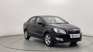 Used 2015 Skoda Rapid [2011-2016] Ambition Diesel MT Diesel Manual exterior RIGHT FRONT CORNER VIEW