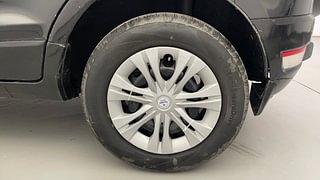 Used 2016 Ford EcoSport [2015-2017] Trend + 1.5L TDCi Diesel Manual tyres LEFT REAR TYRE RIM VIEW