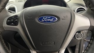 Used 2016 Ford Figo [2015-2019] Titanium1.5 TDCi Diesel Manual top_features Steering mounted controls