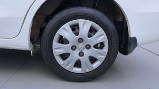 Used 2013 Honda Amaze [2013-2016] 1.2 S i-VTEC Petrol Manual tyres LEFT REAR TYRE RIM VIEW