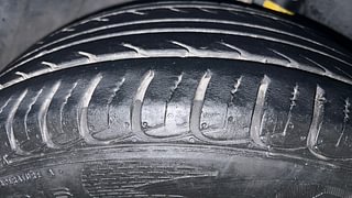 Used 2020 Ford EcoSport [2020-2021] Titanium + 1.5L Ti-VCT AT Petrol Automatic tyres RIGHT FRONT TYRE TREAD VIEW