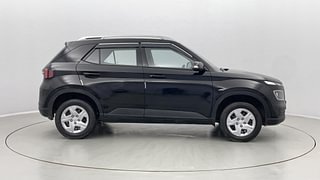 Used 2023 Hyundai Venue SX 1.2 Petrol Petrol Manual exterior RIGHT SIDE VIEW