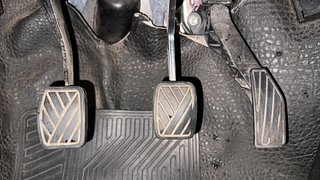 Used 2021 Maruti Suzuki S-Presso VXI CNG Petrol+cng Manual interior PEDALS VIEW