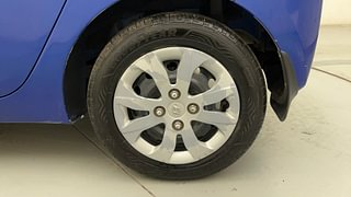 Used 2017 Hyundai Eon Sportz Petrol+cng(outside fitted) Petrol+cng Manual tyres LEFT REAR TYRE RIM VIEW