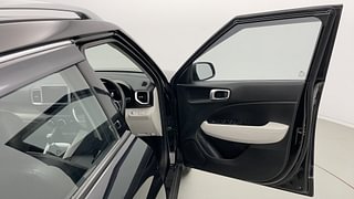Used 2023 Hyundai Venue SX 1.2 Petrol Petrol Manual interior RIGHT FRONT DOOR OPEN VIEW