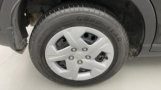 Used 2023 Hyundai Venue SX 1.2 Petrol Petrol Manual tyres RIGHT REAR TYRE RIM VIEW