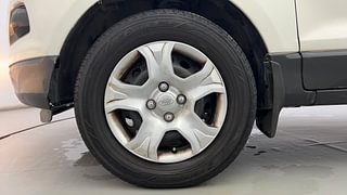 Used 2016 Ford EcoSport [2015-2017] Trend 1.5L TDCi Diesel Manual tyres LEFT FRONT TYRE RIM VIEW