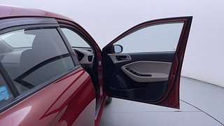 Used 2017 Hyundai Elite i20 [2014-2018] Sportz 1.2 Petrol Manual interior RIGHT FRONT DOOR OPEN VIEW