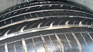 Used 2023 Hyundai Venue SX 1.2 Petrol Petrol Manual tyres RIGHT FRONT TYRE TREAD VIEW
