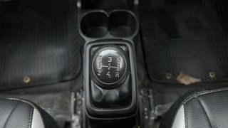 Used 2021 Maruti Suzuki S-Presso VXI CNG Petrol+cng Manual interior GEAR  KNOB VIEW